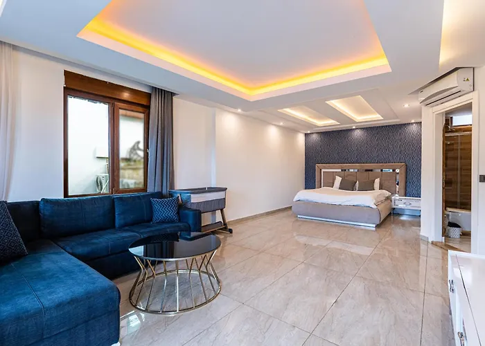 Luxury * אלאניה